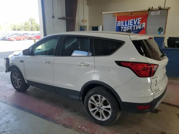 1FMCU9GD6KUA47846 2019 FORD ESCAPE - Image 2