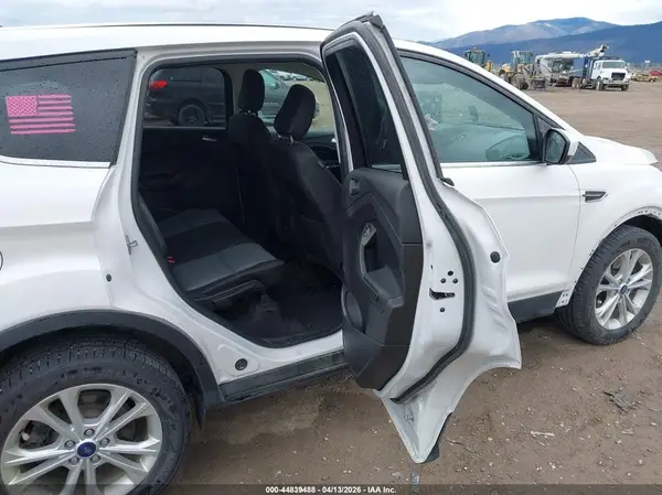 1FMCU9GD6KUA64212 2019 FORD ESCAPE - Image 8