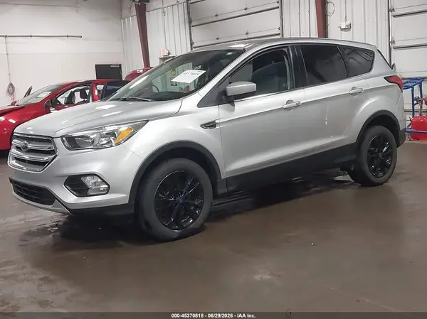 1FMCU9GD6KUA64260 2019 FORD ESCAPE - Image 2