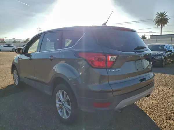 1FMCU9GD6KUA65473 2019 FORD ESCAPE - Image 2
