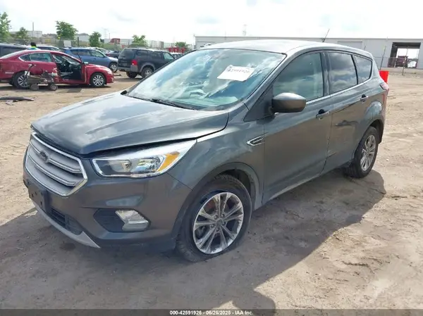 1FMCU9GD6KUA84976 2019 FORD ESCAPE - Image 2