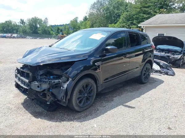 1FMCU9GD6KUA94326 2019 FORD ESCAPE - Image 2