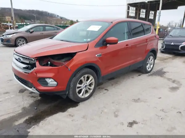 1FMCU9GD6KUA94603 2019 FORD ESCAPE - Image 2