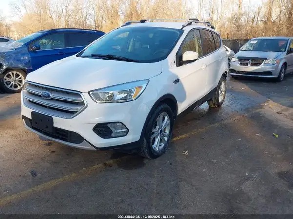 1FMCU9GD6KUA96772 2019 FORD ESCAPE - Image 2