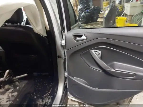 1FMCU9GD6KUB22965 2019 FORD ESCAPE - Image 8
