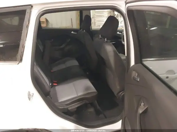 1FMCU9GD6KUB28040 2019 FORD ESCAPE - Image 8