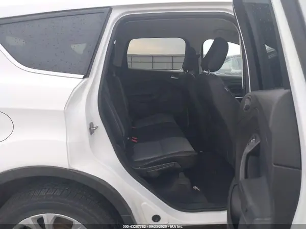 1FMCU9GD6KUB30886 2019 FORD ESCAPE - Image 8