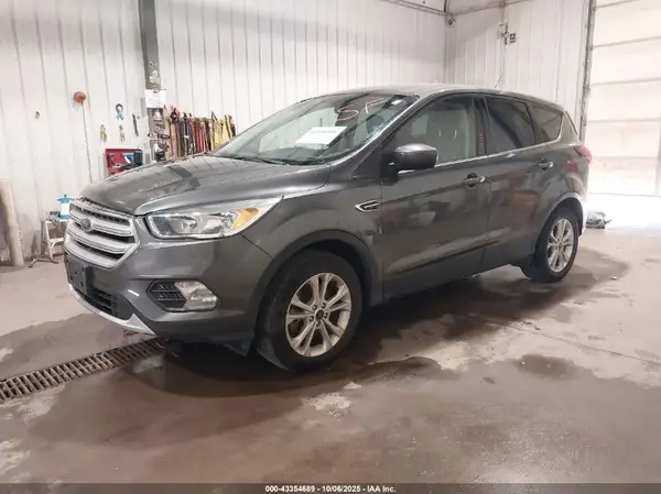 1FMCU9GD6KUB34856 2019 FORD ESCAPE - Image 2