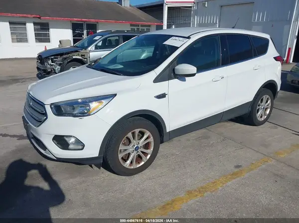 1FMCU9GD6KUB61684 2019 FORD ESCAPE - Image 2