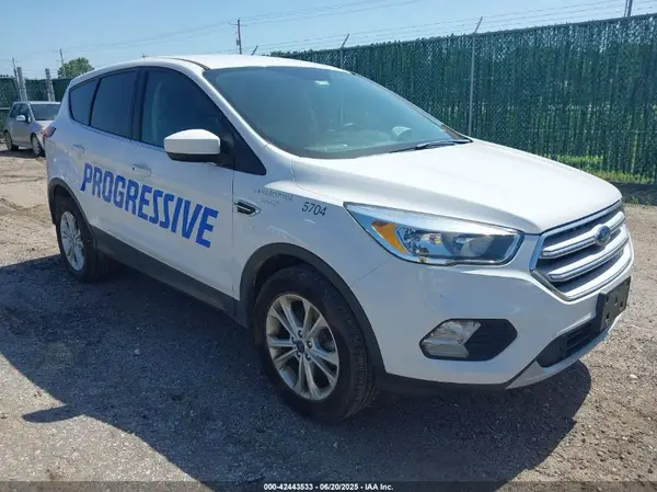 1FMCU9GD6KUB65704 2019 FORD ESCAPE - Image 1