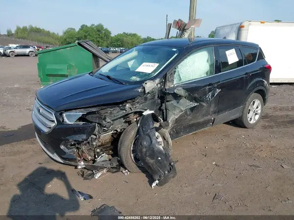 1FMCU9GD6KUB77416 2019 FORD ESCAPE - Image 2
