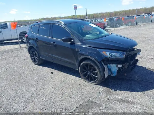1FMCU9GD6KUB92823 2019 FORD ESCAPE - Image 1