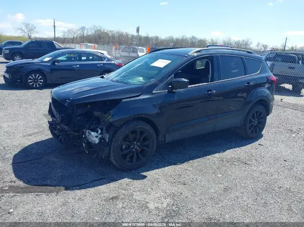 1FMCU9GD6KUB92823 2019 FORD ESCAPE - Image 2