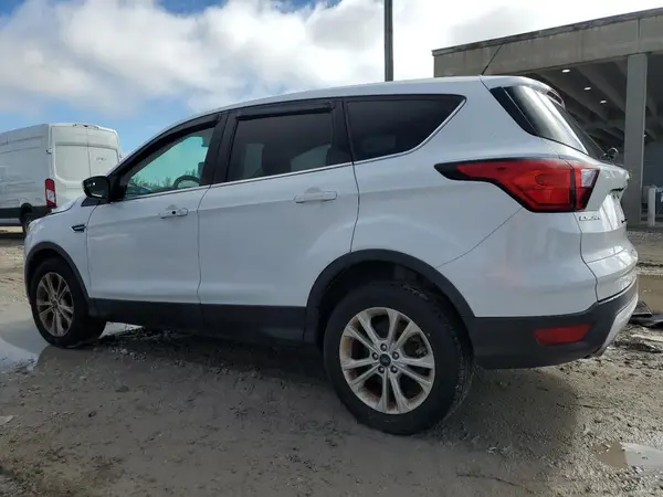 1FMCU9GD6KUC07188 2019 FORD ESCAPE - Image 2