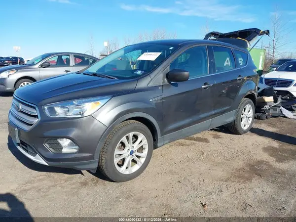 1FMCU9GD6KUC17820 2019 FORD ESCAPE - Image 2