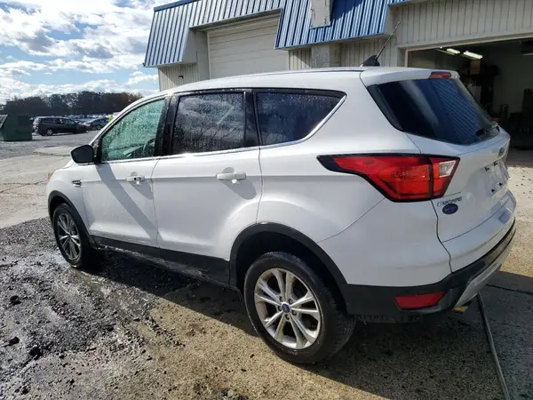 1FMCU9GD6KUC22970 2019 FORD ESCAPE - Image 2
