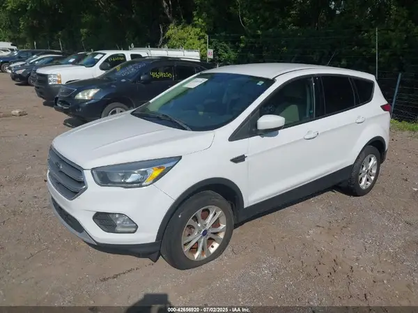 1FMCU9GD7HUA32880 2017 FORD ESCAPE - Image 2