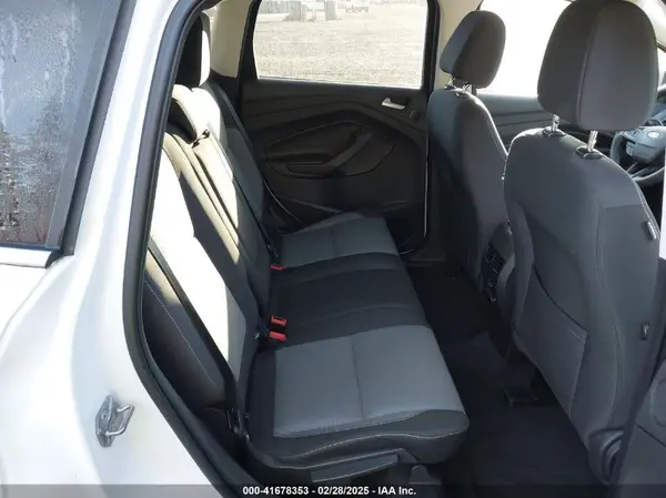 1FMCU9GD7HUA33186 2017 FORD ESCAPE - Image 8
