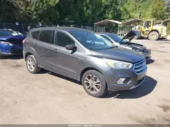 1FMCU9GD7HUA37044 2017 FORD ESCAPE