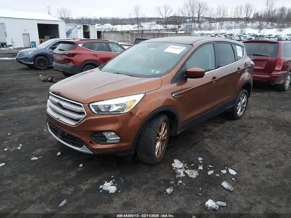1FMCU9GD7HUA37142 2017 FORD ESCAPE - Image 2