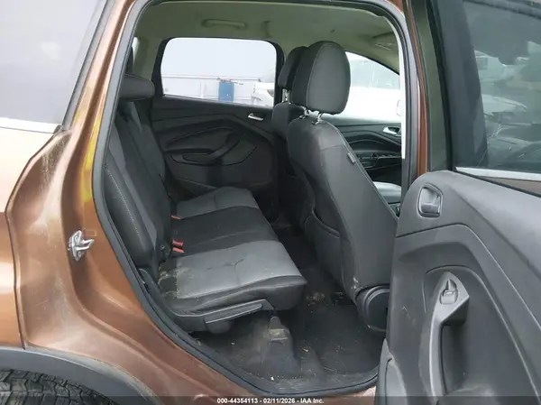 1FMCU9GD7HUA37142 2017 FORD ESCAPE - Image 8