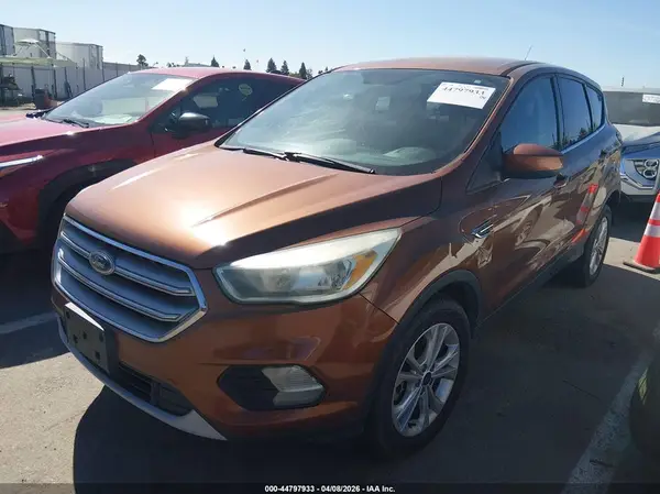 1FMCU9GD7HUA41305 2017 FORD ESCAPE - Image 2