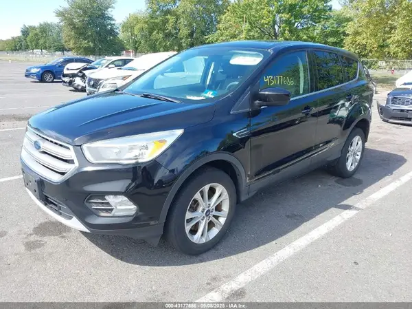 1FMCU9GD7HUA44754 2017 FORD ESCAPE - Image 2