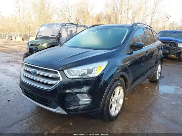 1FMCU9GD7HUA78287 2017 FORD ESCAPE - Image 2