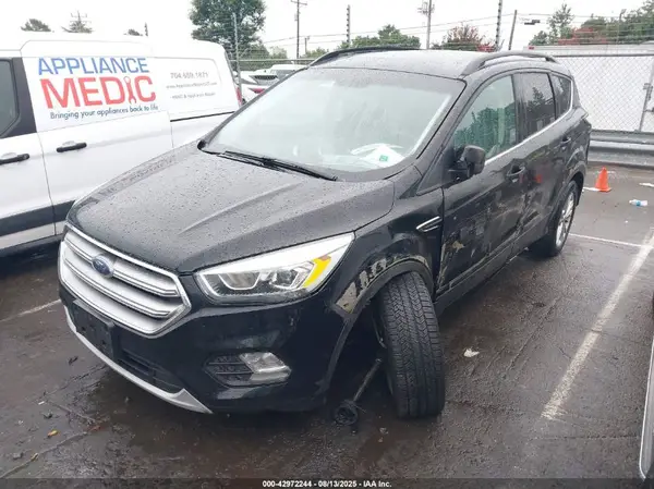 1FMCU9GD7HUA80105 2017 FORD ESCAPE - Image 2