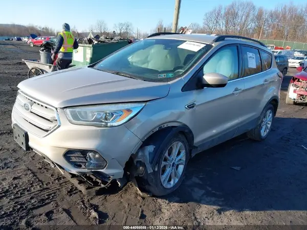 1FMCU9GD7HUA87006 2017 FORD ESCAPE - Image 2