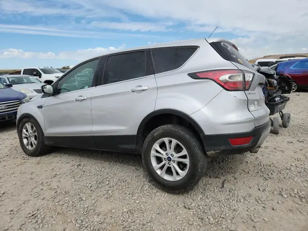 1FMCU9GD7HUB02362 2017 FORD ESCAPE - Image 2