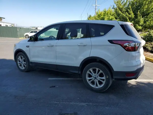 1FMCU9GD7HUB03365 2017 FORD ESCAPE - Image 2