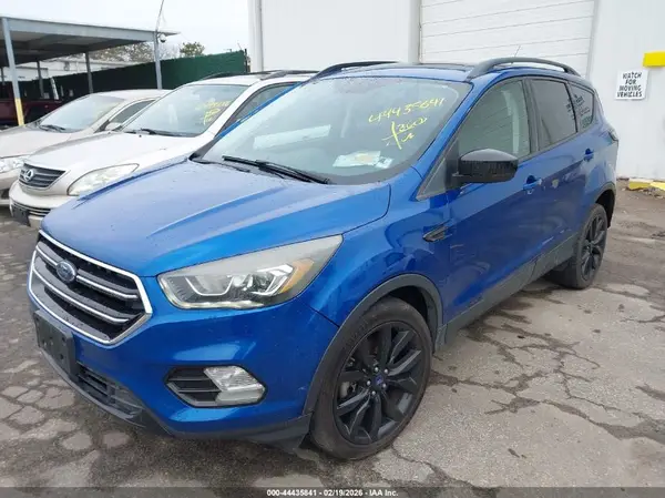 1FMCU9GD7HUB34552 2017 FORD ESCAPE - Image 2