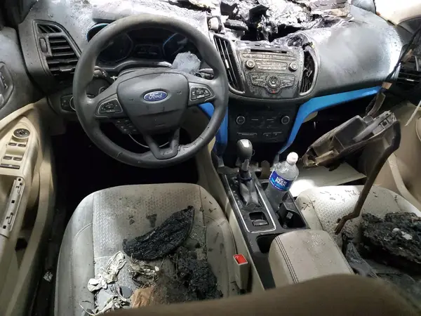 1FMCU9GD7HUB40268 2017 FORD ESCAPE - Image 8