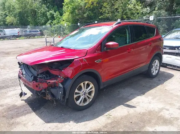 1FMCU9GD7HUB72122 2017 FORD ESCAPE - Image 2