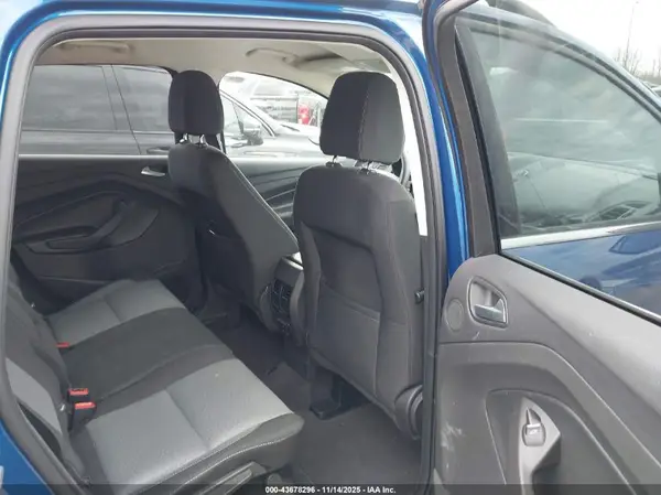 1FMCU9GD7HUB76526 2017 FORD ESCAPE - Image 8