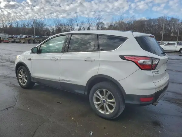 1FMCU9GD7HUB94430 2017 FORD ESCAPE - Image 2