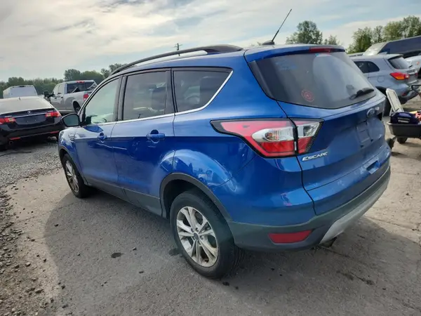 1FMCU9GD7HUC04261 2017 FORD ESCAPE - Image 2