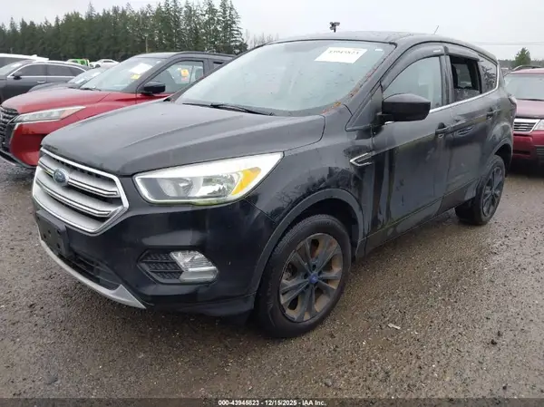 1FMCU9GD7HUC27300 2017 FORD ESCAPE - Image 2