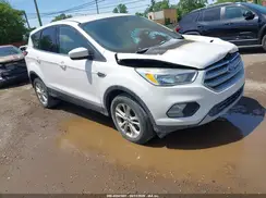 1FMCU9GD7HUC64668 2017 FORD ESCAPE