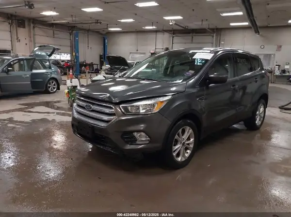 1FMCU9GD7HUC69966 2017 FORD ESCAPE - Image 2