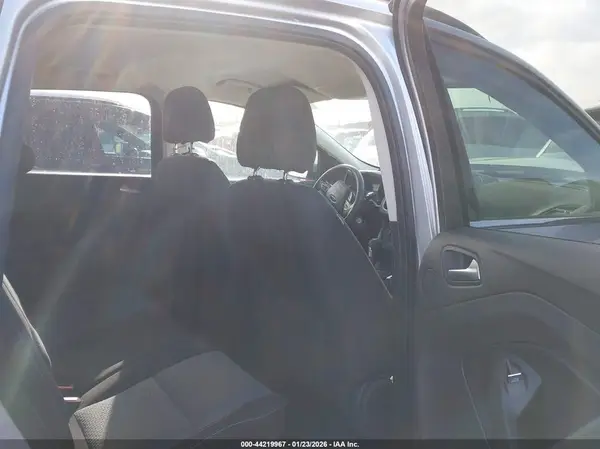 1FMCU9GD7HUC74990 2017 FORD ESCAPE - Image 8
