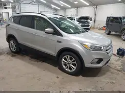 1FMCU9GD7HUC75332 2017 FORD ESCAPE