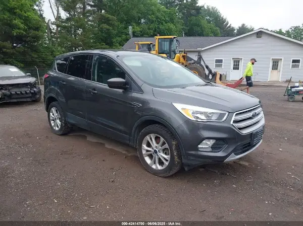 1FMCU9GD7HUD07020 2017 FORD ESCAPE - Image 1
