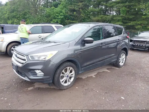 1FMCU9GD7HUD07020 2017 FORD ESCAPE - Image 2
