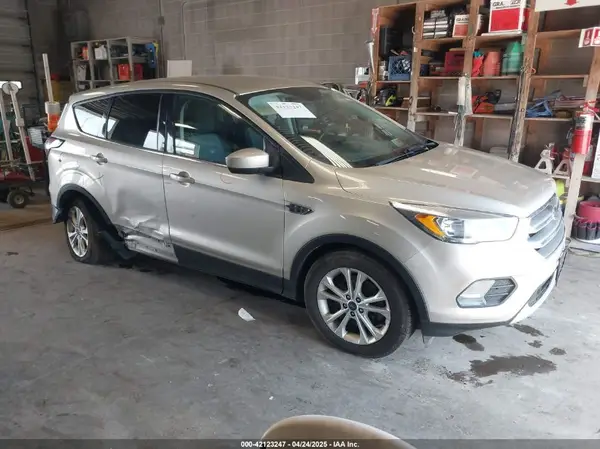 1FMCU9GD7HUD09334 2017 FORD ESCAPE - Image 1