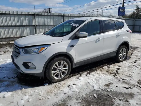 1FMCU9GD7HUD14744 2017 FORD ESCAPE - Image 1