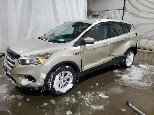 1FMCU9GD7HUD23881 2017 FORD ESCAPE - Image 1