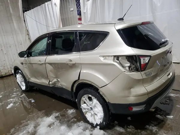 1FMCU9GD7HUD23881 2017 FORD ESCAPE - Image 2