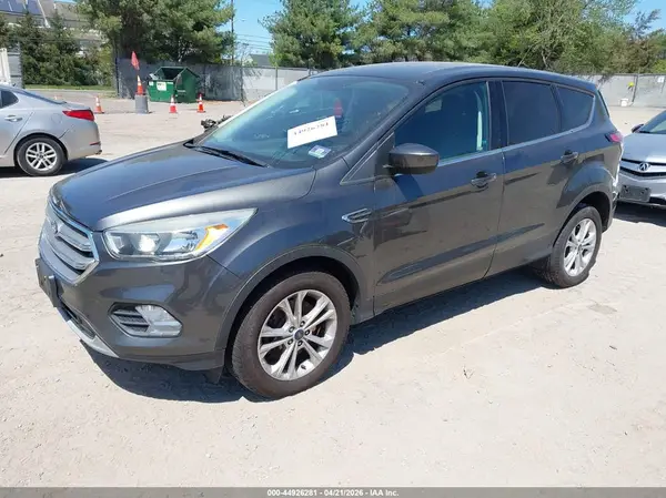 1FMCU9GD7HUD47789 2017 FORD ESCAPE - Image 2